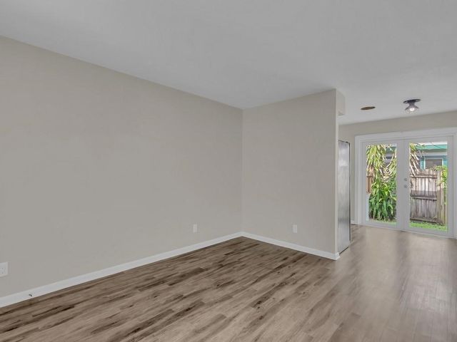 2036 19th Street 2, Vero Beach, FL 32960