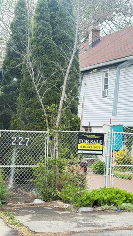 227 Stephens Avenue, Bronx, NY 10473