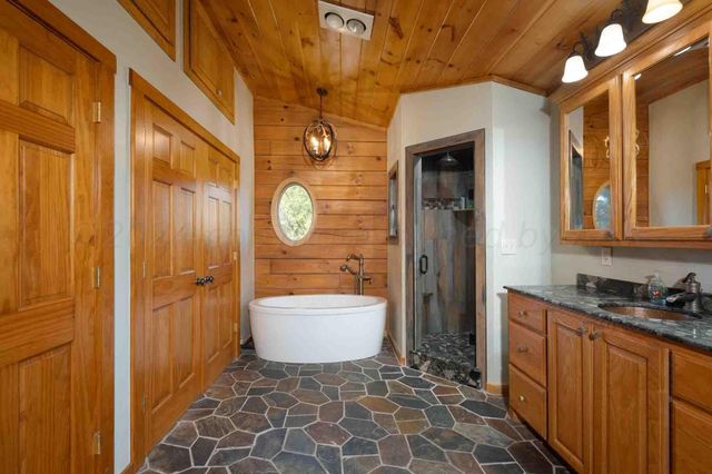 21401 Hope Road, Canyon, TX 79015