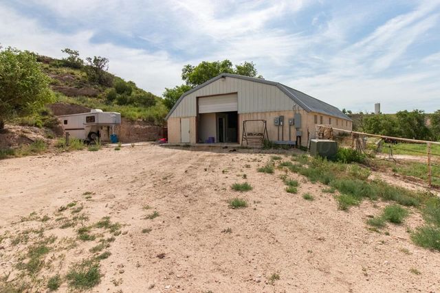 21401 Hope Road, Canyon, TX 79015