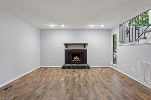 105 Mace ST, Williamsburg, VA 23185