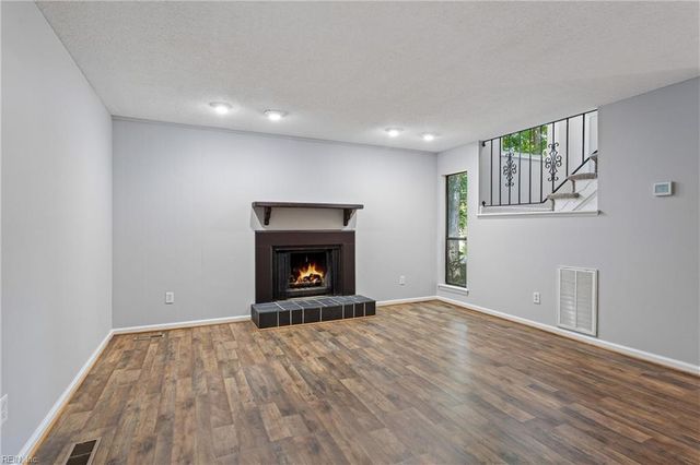 105 Mace ST, Williamsburg, VA 23185