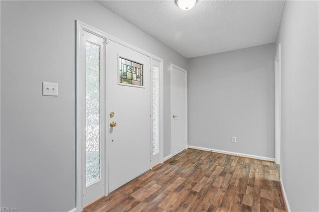 105 Mace ST, Williamsburg, VA 23185