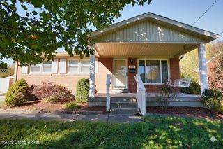 7406 Ronan Dr, Louisville, KY 40258