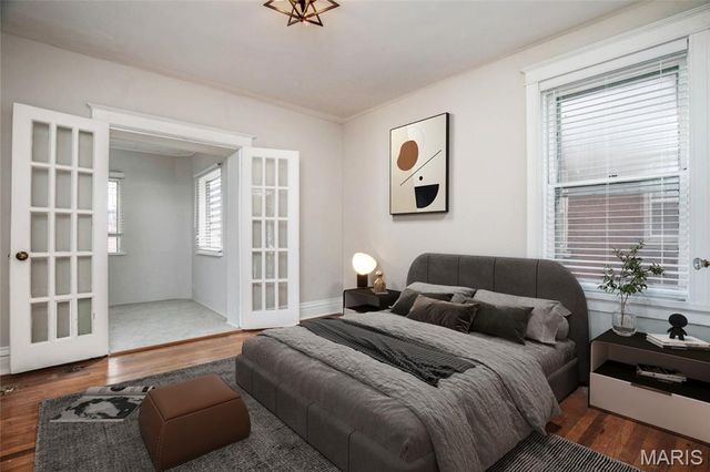 738 Kingsland Avenue, University City, MO 63130