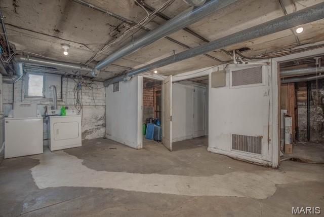 738 Kingsland Avenue, University City, MO 63130