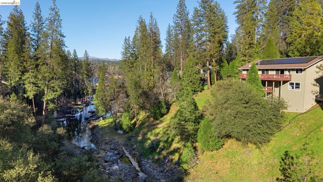 20024 Lower Skyridge Dr, Groveland, CA 95321