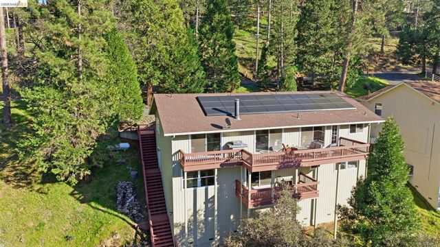 20024 Lower Skyridge Dr, Groveland, CA 95321