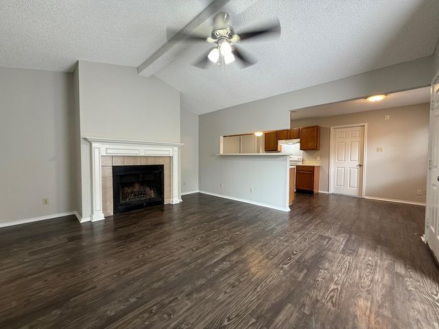 522 Cutty TRL B, Lakeway, TX 78734
