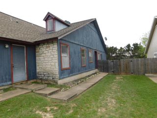 522 Cutty TRL B, Lakeway, TX 78734