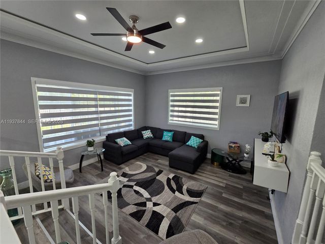 13895 NE 11th Avenue, North Miami, FL 33161