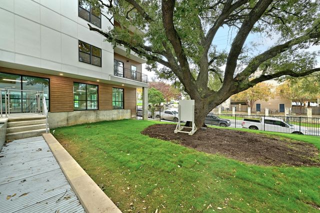 2500 Longview ST 303, Austin, TX 78705