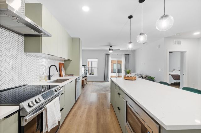2500 Longview ST 303, Austin, TX 78705