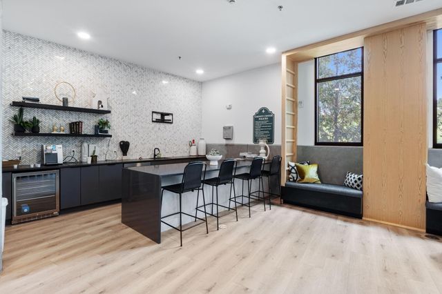 2500 Longview ST 303, Austin, TX 78705