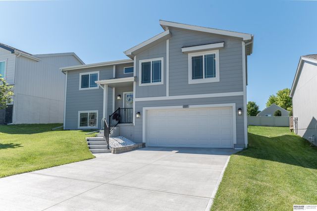 11117 Craig Street, Omaha, NE 68142
