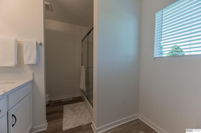 11117 Craig Street, Omaha, NE 68142
