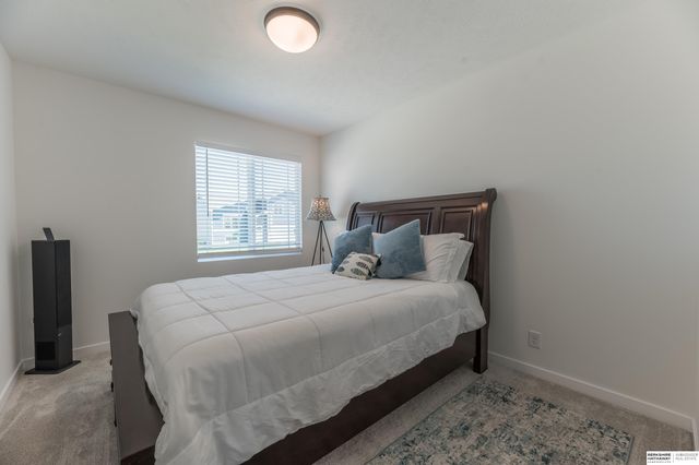 11117 Craig Street, Omaha, NE 68142