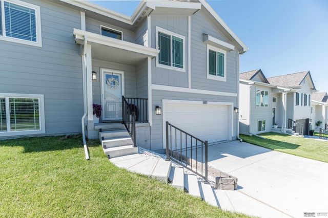 11117 Craig Street, Omaha, NE 68142