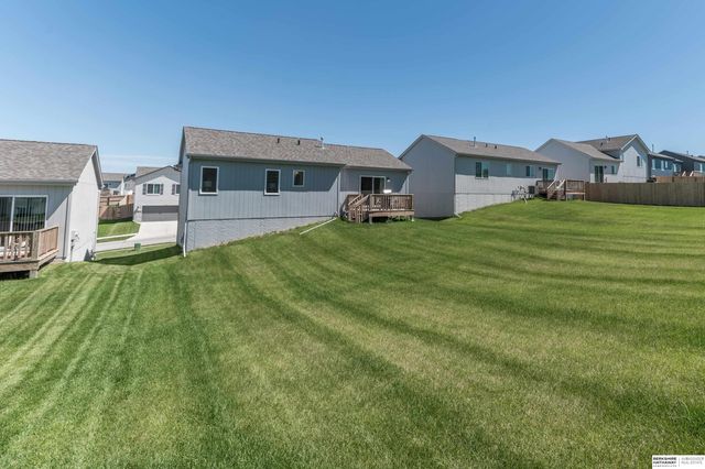 11117 Craig Street, Omaha, NE 68142