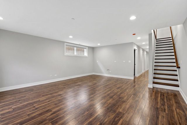 3225 S Shields Avenue, Chicago, IL 60616