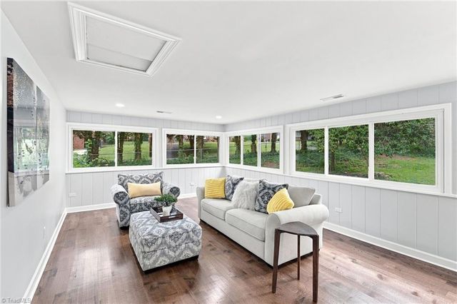 1301 watson Avenue, Winston-salem, NC 27103