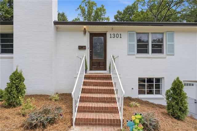 1301 watson Avenue, Winston-salem, NC 27103