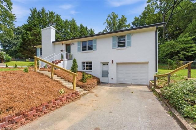 1301 watson Avenue, Winston-salem, NC 27103