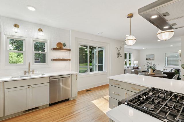 2930 Salem Avenue, Saint Louis Park, MN 55416