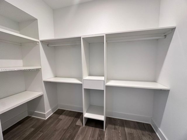5481 W Oak Way 5481, Dania Beach, FL 33314
