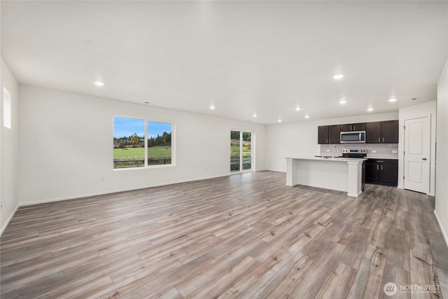 1421 Salzer Creek Loop, Centralia, WA 98531