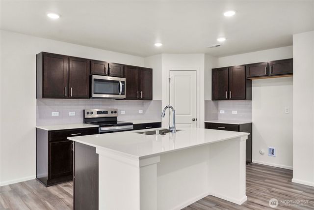 1421 Salzer Creek Loop, Centralia, WA 98531