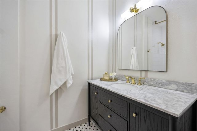 1635 Harvard Street, Houston, TX 77008