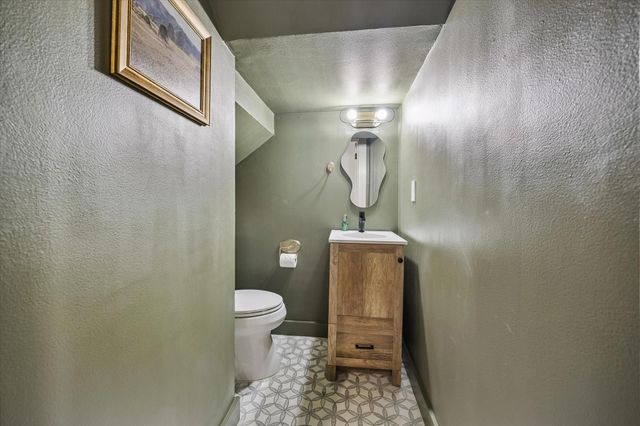 1635 Harvard Street, Houston, TX 77008