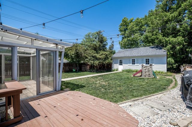 332 Normandy Road, Royal Oak City, MI 48073