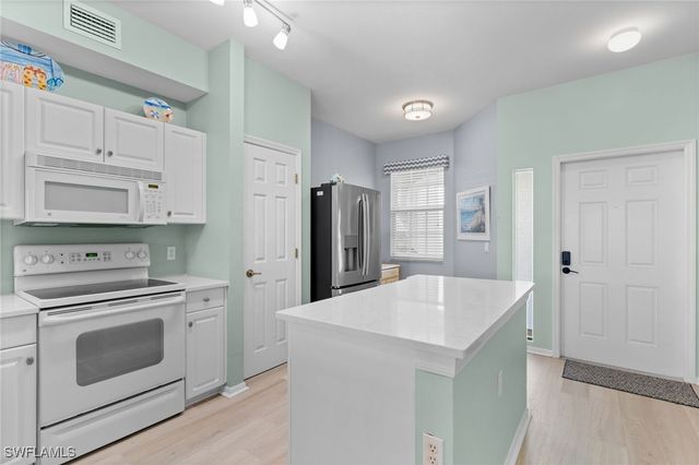 4000 Loblolly Bay DR 306, Naples, FL 34114