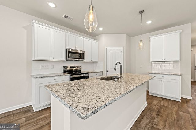 5272 Magnolia Grove Way, Gainesville, GA 30504