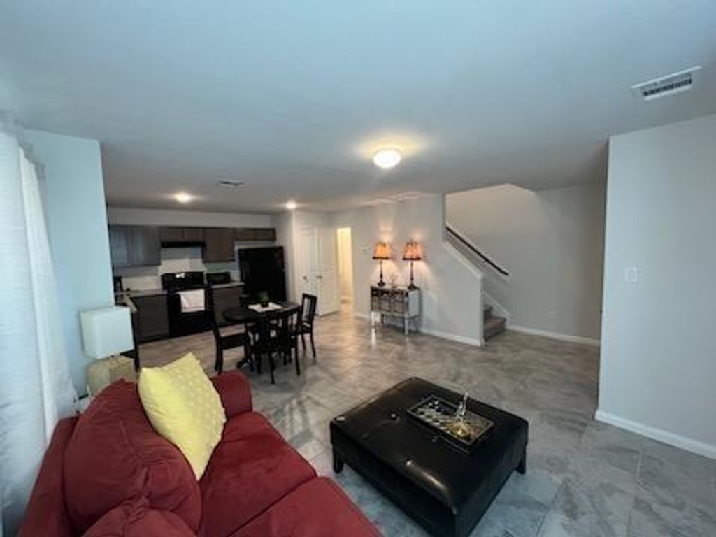28616 Netawaka, Huntsville, TX 77320