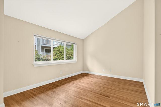 9 Glen Ridge 9, Wilton, CT 06897