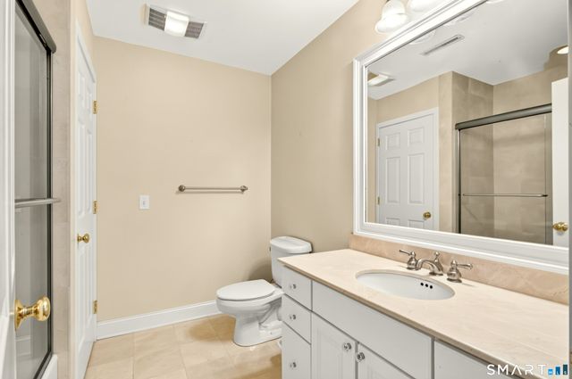 9 Glen Ridge 9, Wilton, CT 06897