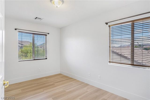 537 Lacabana Beach Drive, Las Vegas, NV 89138