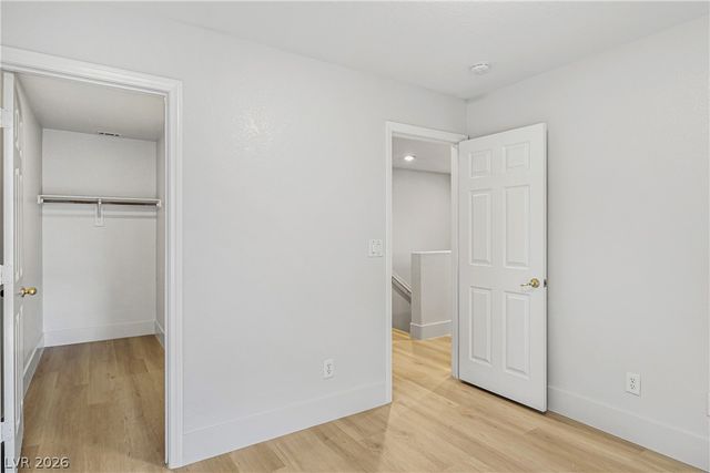 537 Lacabana Beach Drive, Las Vegas, NV 89138