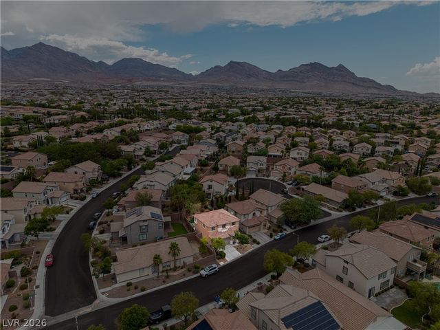 537 Lacabana Beach Drive, Las Vegas, NV 89138