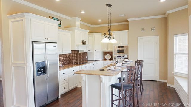 68 Country Hill, Ardmore, OK 73401