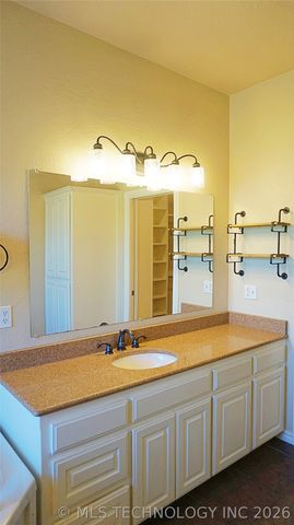 68 Country Hill, Ardmore, OK 73401