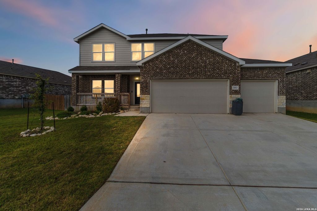 31821 Nimbus Dr, San Antonio, TX 78163