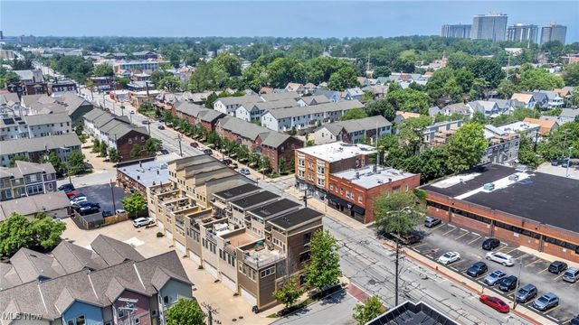 11901 Detroit Avenue, Lakewood, OH 44107