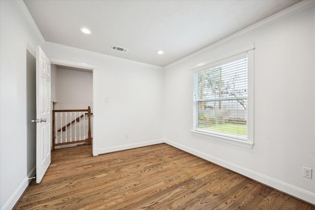 2524 Harvard Street, Houston, TX 77008