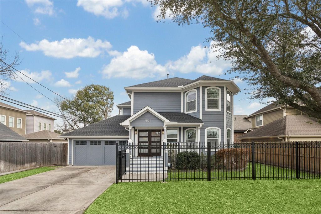 2524 Harvard Street, Houston, TX 77008