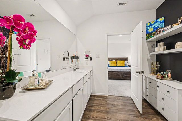 2916 Eden Lake Lane, Katy, TX 77493