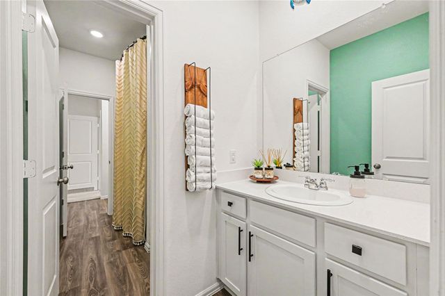 2916 Eden Lake Lane, Katy, TX 77493